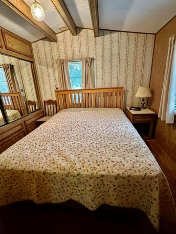 95 Valley of The Pines Trail, Angola, IN 46703