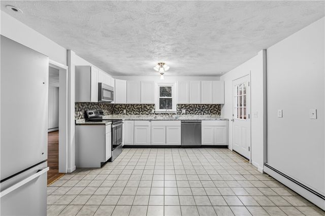 2 Whitman Street, Smithfield, RI 02917