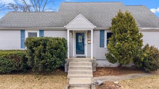 2 Whitman Street, Smithfield, RI 02917