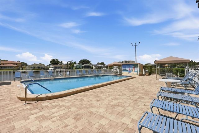 5955 30TH AVENUE S 310, Gulfport, FL 33707
