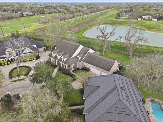 3 Wilmington Court, Sugar Land, TX 77479