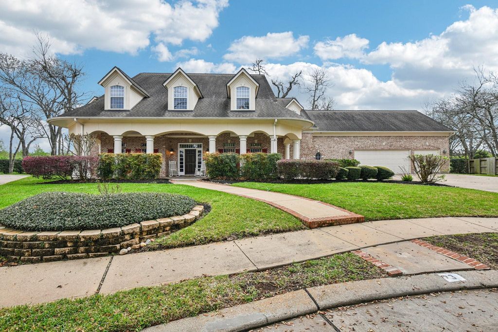 3 Wilmington Court, Sugar Land, TX 77479