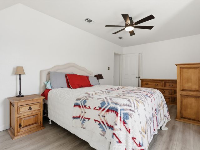 107 Private Road 3421, Bridgeport, TX 76426
