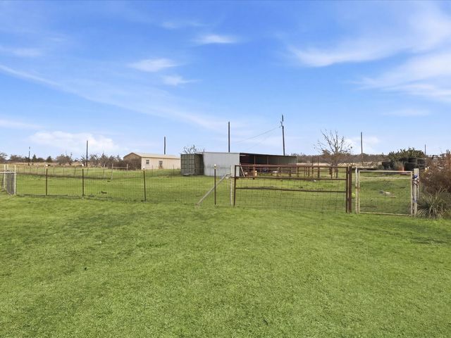 107 Private Road 3421, Bridgeport, TX 76426