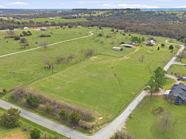 107 Private Road 3421, Bridgeport, TX 76426