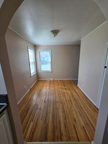 11187 Pardee Road, Taylor, MI 48180