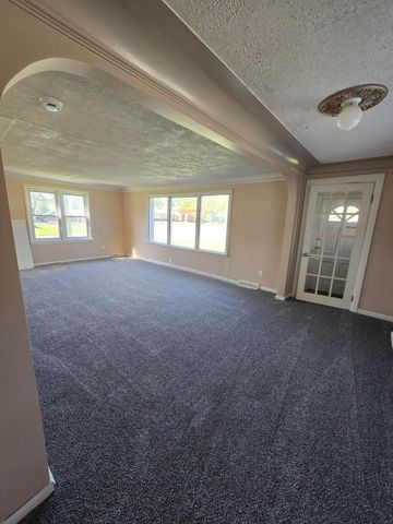 11187 Pardee Road, Taylor, MI 48180