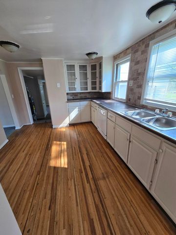 11187 Pardee Road, Taylor, MI 48180