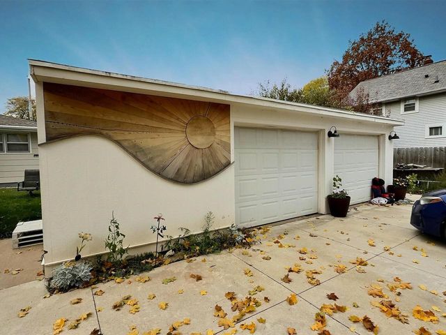 422 E 2ND STREET, Kimberly, WI 54136