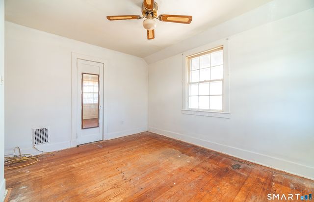 459 East Avenue, Bridgeport, CT 06610