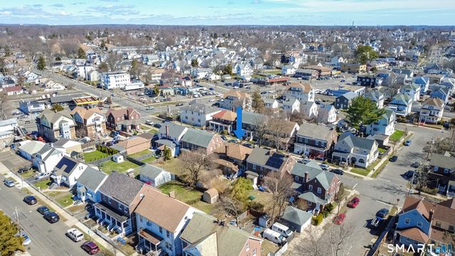 459 East Avenue, Bridgeport, CT 06610