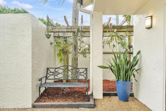 7932 Seville Place 2101, Boca Raton, FL 33433