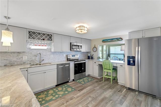 17540 Peppard DR, Fort Myers Beach, FL 33931