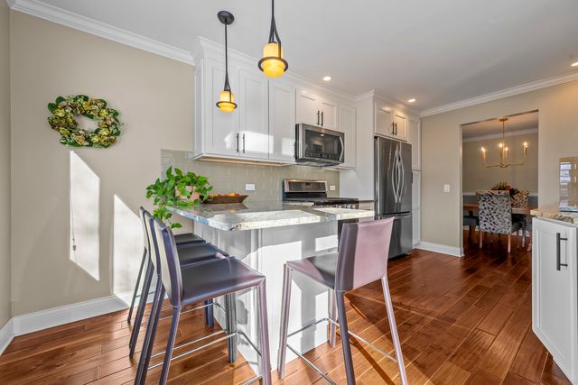 1133 Hawthorne Court A2, Wheeling, IL 60090