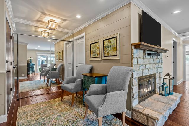 1133 Hawthorne Court A2, Wheeling, IL 60090