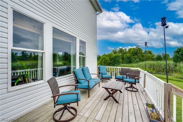 7253 Edison Street NE, Hartville, OH 44632
