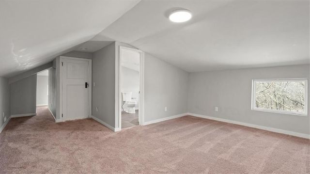 9305 E 16th Street, Independence, MO 64052