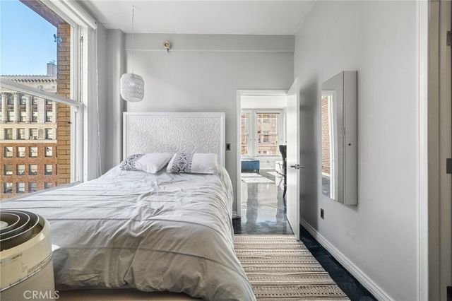 215 W 7th Street 1008, Los Angeles, CA 90014