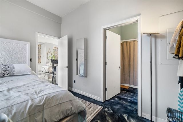215 W 7th Street 1008, Los Angeles, CA 90014