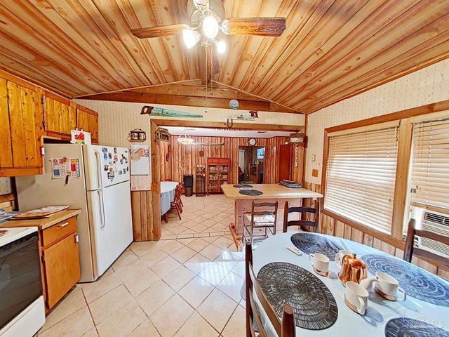 3115 Partridge Dr, Pensacola, FL 32526