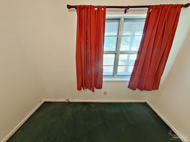 3115 Partridge Dr, Pensacola, FL 32526