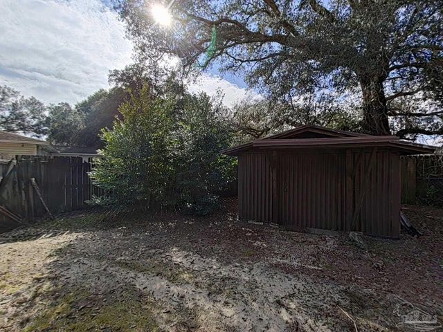 3115 Partridge Dr, Pensacola, FL 32526