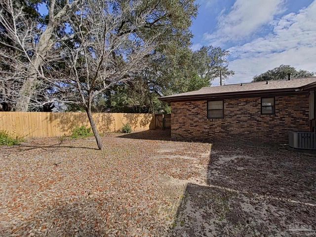 3115 Partridge Dr, Pensacola, FL 32526