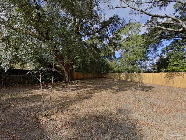 3115 Partridge Dr, Pensacola, FL 32526