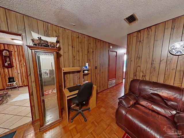 3115 Partridge Dr, Pensacola, FL 32526