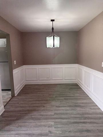 292 Middlebury Court D1, Schaumburg, IL 60193