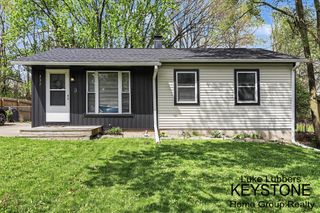 237 Hopkins Street, Pennfield Twp, MI 49017