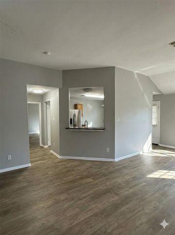 2882 Sun River Lane, Dickinson, TX 77539