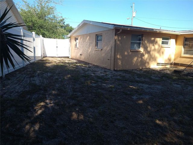 12910 COLLEGE HILL DRIVE, Hudson, FL 34667