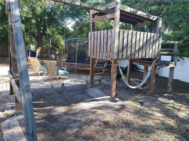 12910 COLLEGE HILL DRIVE, Hudson, FL 34667