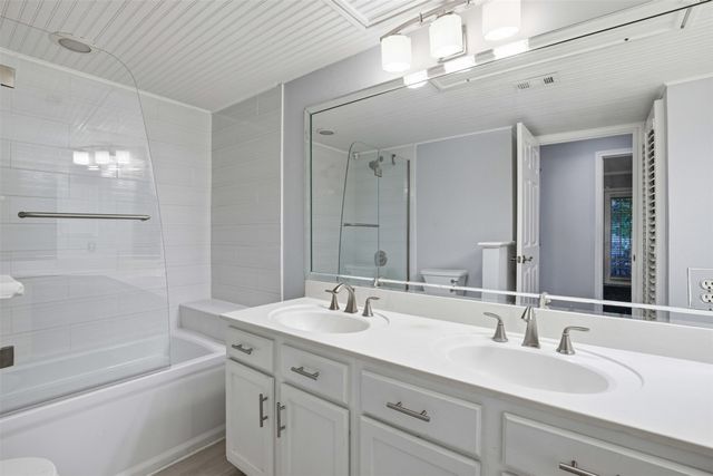 4067 Beltway Drive 151, Addison, TX 75001