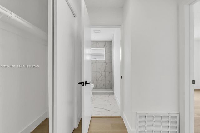 1611 NE 50th Ct 1, Fort Lauderdale, FL 33334