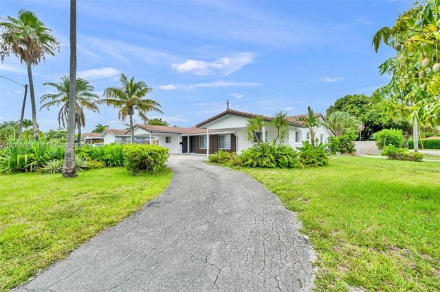 1611 NE 50th Ct 1, Fort Lauderdale, FL 33334