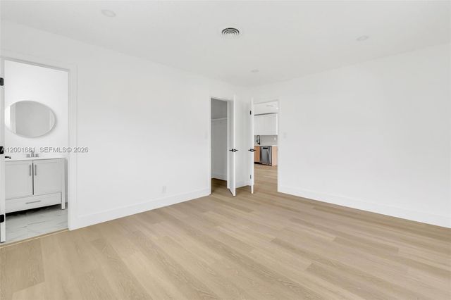 1611 NE 50th Ct 1, Fort Lauderdale, FL 33334