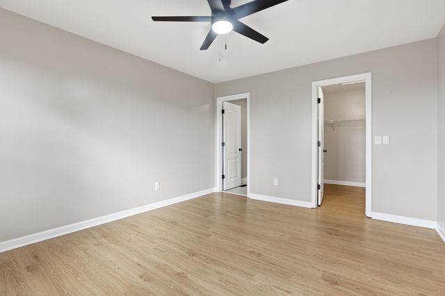 1612 Baucom Dr, Columbia, TN 38401