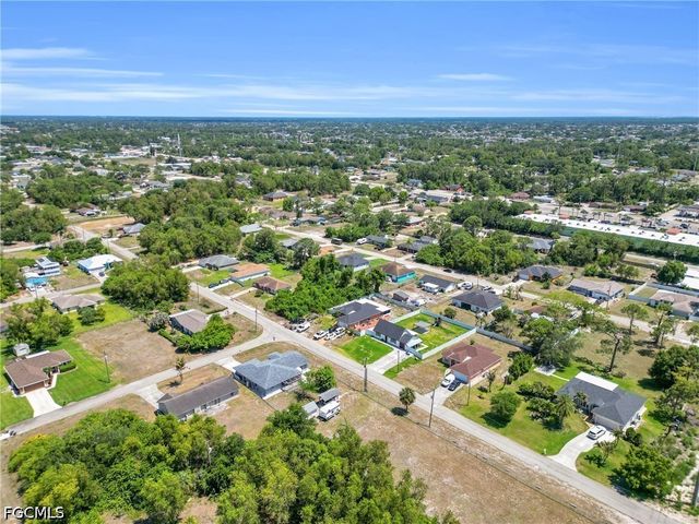 4316 6th ST W, Lehigh Acres, FL 33971