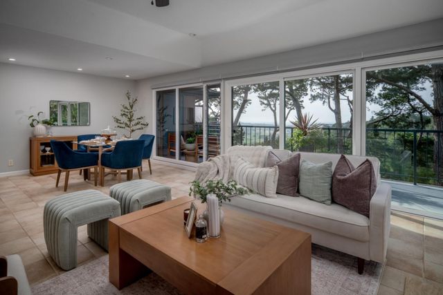 32 Del Mesa Carmel, Carmel, CA 93923