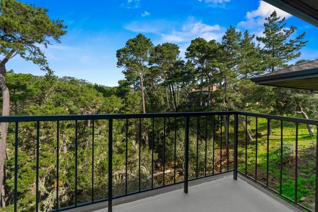 32 Del Mesa Carmel, Carmel, CA 93923