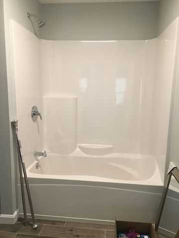 367 County St, Fall River, MA 02723