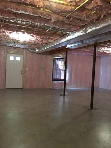 367 County St, Fall River, MA 02723