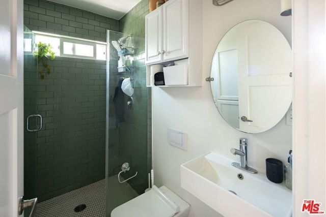 5100 Monte Vista Street, Los Angeles, CA 90042