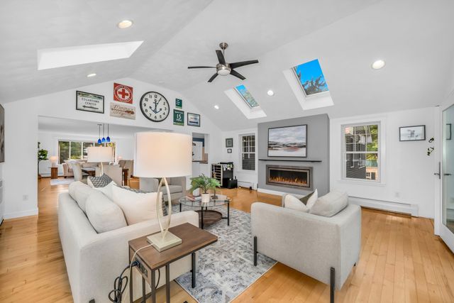 59 Bannan Dr, North Andover, MA 01845