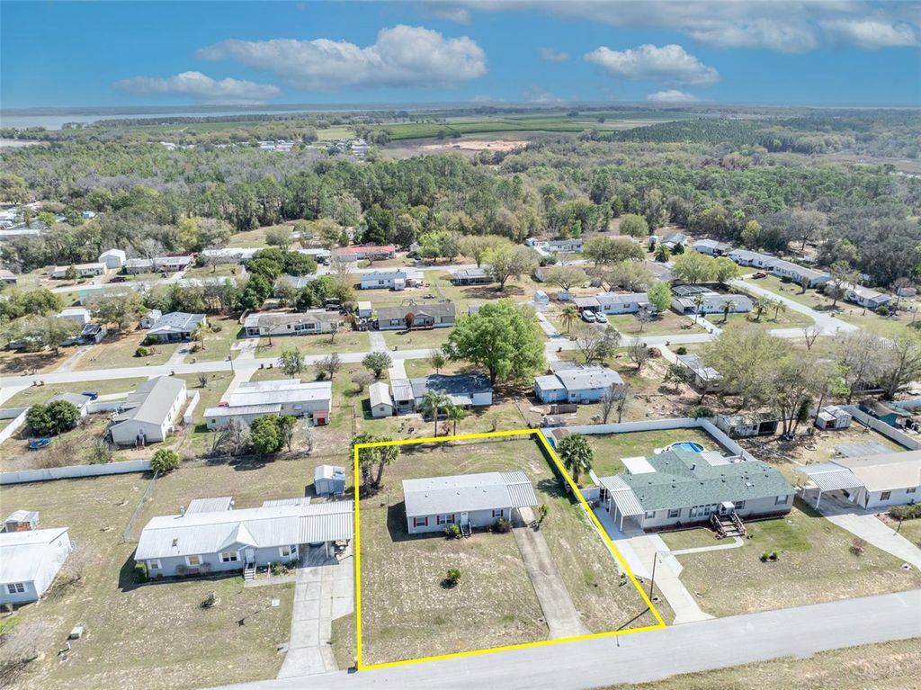 Image 36 of property listing at 11412 PHEASANT TRAIL, Leesburg, FL 34788