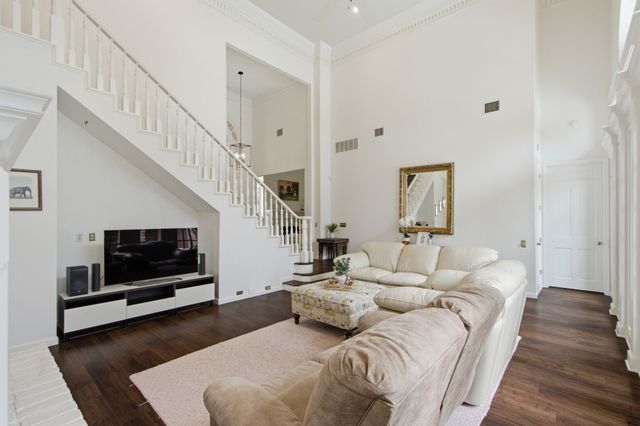 4609 Hallmark Drive, Plano, TX 75024
