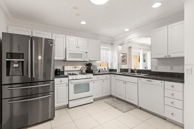 1544 LIME GROVE LANE, The Villages, FL 32162