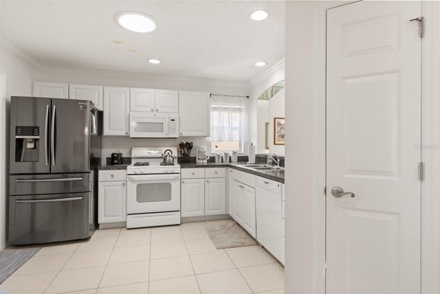 1544 LIME GROVE LANE, The Villages, FL 32162